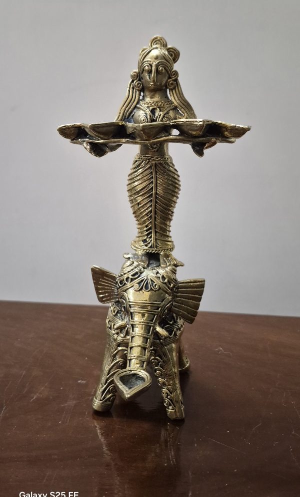 Dokra Panchapradip – Handcrafted Tribal Brass Lamp