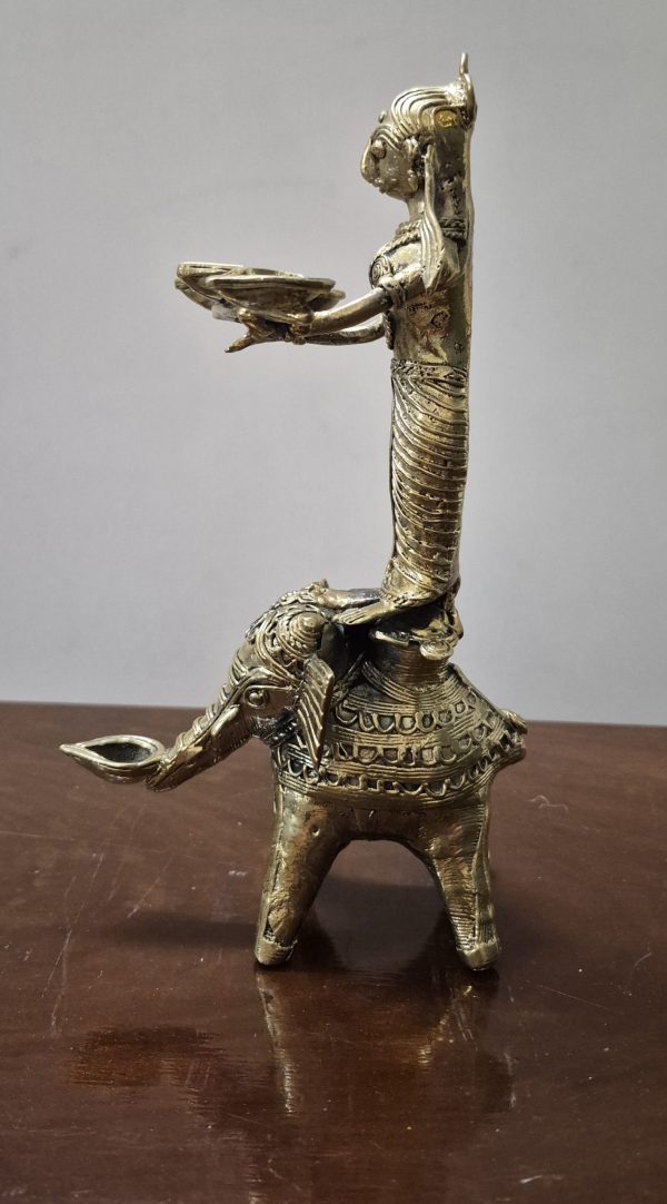 Dokra Panchapradip – Handcrafted Tribal Brass Lamp